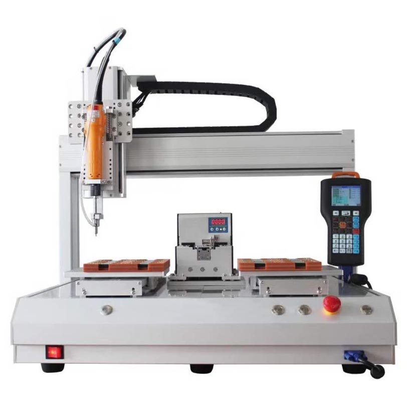 Robotic Screwing Machine